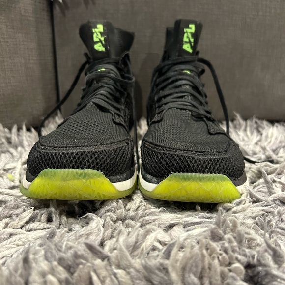 APL basketball sneakers - Picture 2 of 5